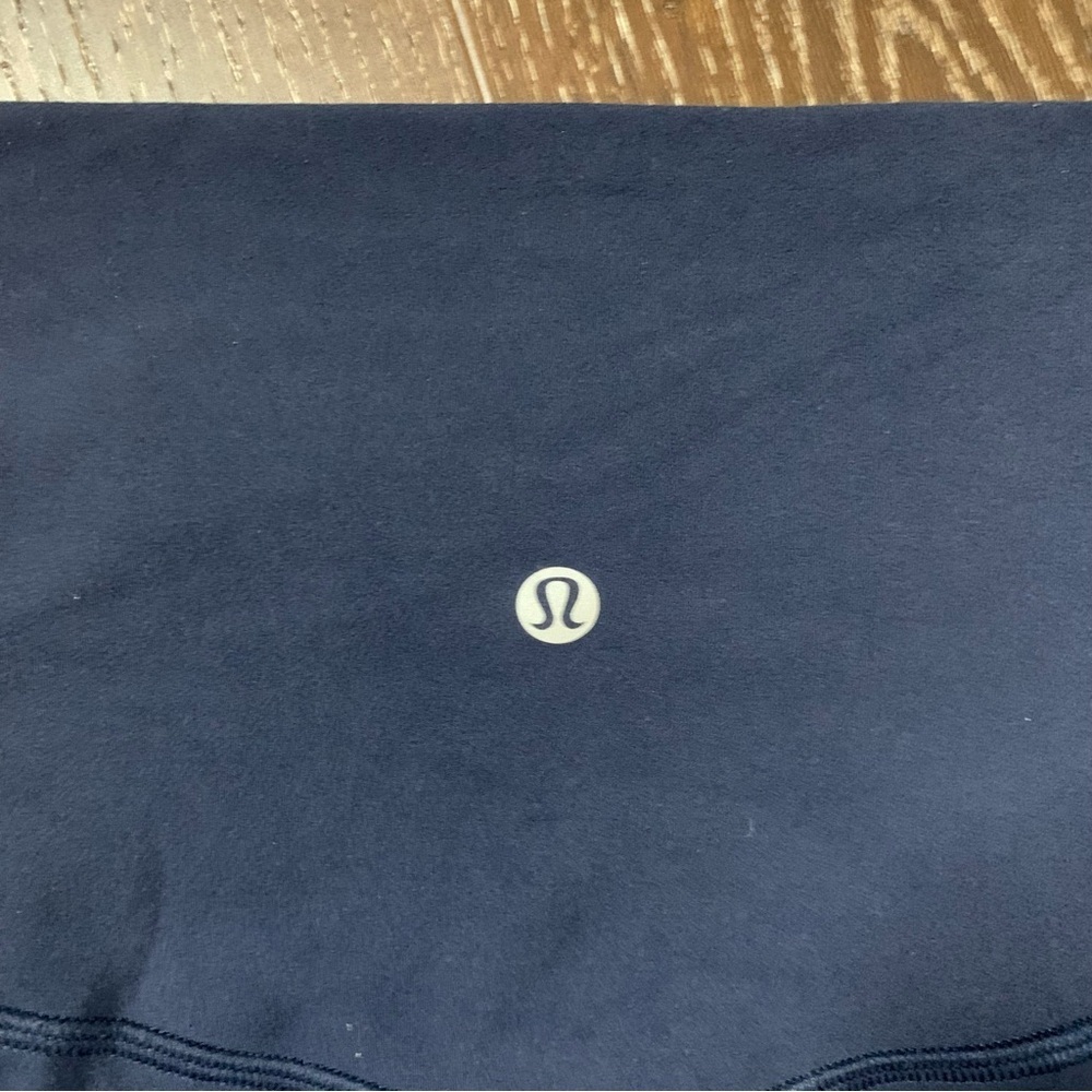 Lululemon Align Super High Rise Short *10" Navy 4 - Picture 3 of 6
